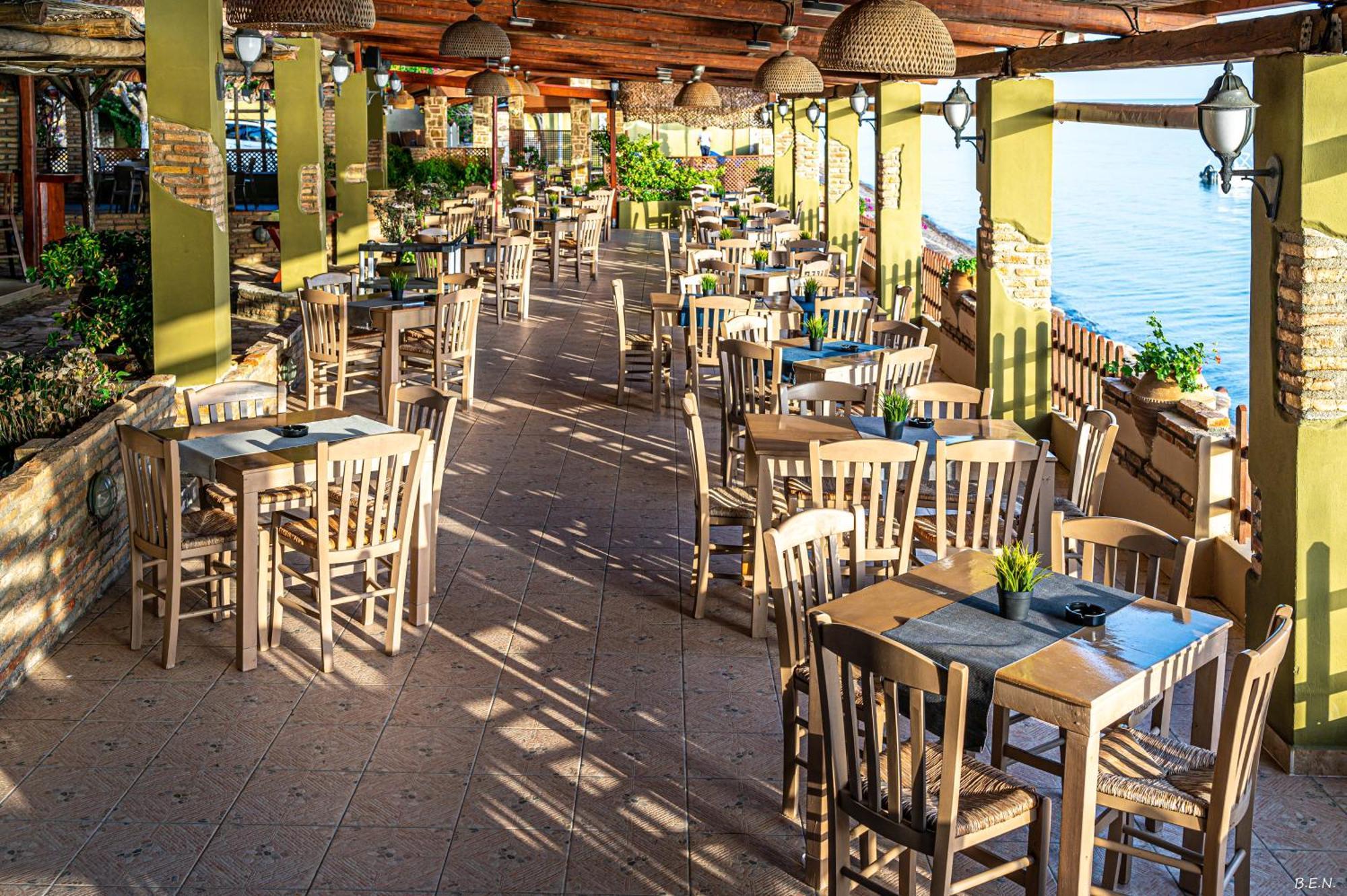 Castella Beach Alissos Dış mekan fotoğraf